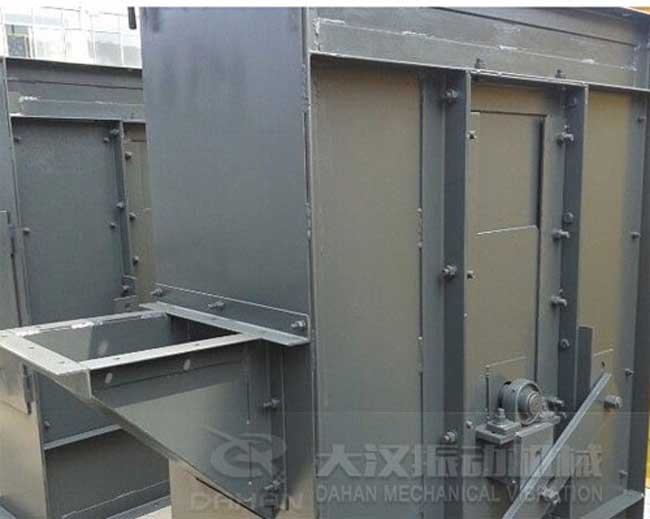 TD斗式提升機(jī) TD斗式提升機(jī)